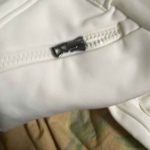 Bogner haze white snow pants - size 8 - Picture 10 of 11